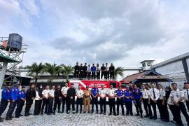 Petugas Rutan Menggala simulasi pemadam kebakaran untuk perkuat kesiapsiagaan