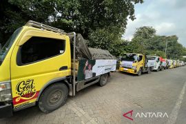 HKTI mengirim bantuan ke korban bencana di Pemalang dan Bandung Barat