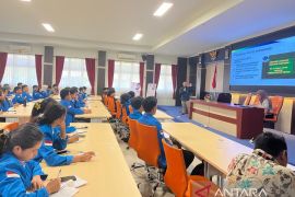 DSLNG kenalkan pentingnya "permit to work" ke mahasiswa teknik Untad