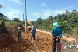 Kodim 0432 Bangka Selatan mulai kerjakan sasaran fisik program TMMD di Desa Penutuk