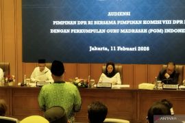 Guru madrasah sampaikan lima tuntutan di hadapan pimpinan DPR RI