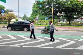 Total 18 mata kucing di "underpass" Cawang Jaktim hilang dicuri