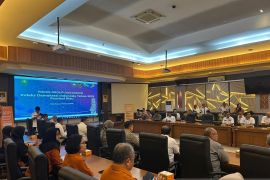 Perkuat Demokrasi di Bumi Lancang Kuning, Kemenkum Riau Hadiri FGD Indeks Demokrasi Indonesia 2025