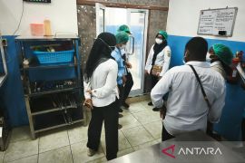 Dinkes Papua Tengah intensifkan pengawasan sanitasi SPPG di Nabire