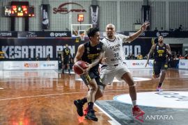 Kesatria Bengawan Solo bungkam juara IBL 2025 dengan skor 95-84