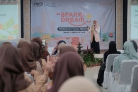 FWD Insurance dan PJI bangun ekosistem literasi keuangan