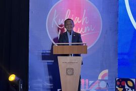 Bahlil tegaskan produksi batu bara tetap dipangkas untuk naikkan harga