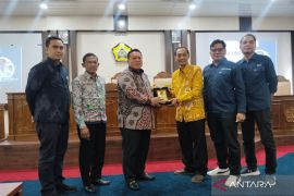 Bupati Mukomuko beri kuliah umum bagi ratusan mahasiwa di Bengkulu