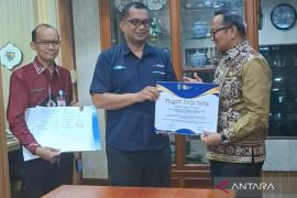 Haji Fani menilai peran media sangat strategis mendukung program Tabalong Smart