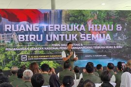 Minsiter promotes green open spaces as part of disaster mitigation