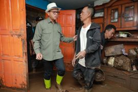 Pemkab Bandung merehabilitasi delapan rumah akibat banjir di Majalaya