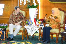 Pemprov Jatim dan Swedia perkuat kerja sama transportasi-pendidikan