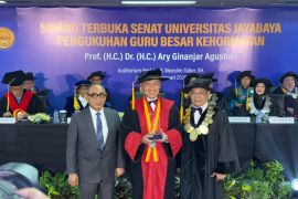 Universitas Jayabaya kukuhkan Ary Ginanjar sebagai Profesor Kehormatan