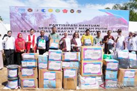 Seruni KMP salurkan bantuan untuk korban bencana Tapanuli Selatan