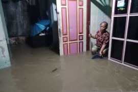 Banjir menerjang 17 desa di delapan kecamatan di Jember