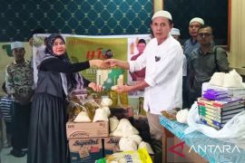 Peringati HPN dan sambut Ramadhan, Insan Pers santuni anak yatim di Tapsel