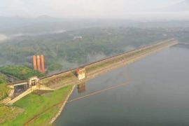 Proyek PLTS Karangkates tak ganggu fungsi pengelolaan air