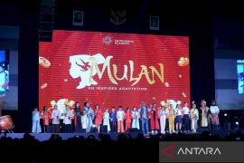 Sampoerna Academy donasikan sebagian hasil teater "Mulan" ke YKAKI