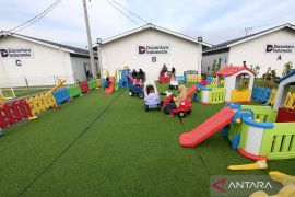 Indonesia begins handover of temporary shelters to Pidie Jaya victims