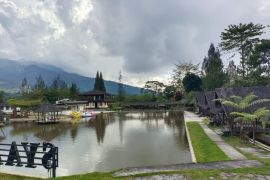 Penghentian operasi Tambang Martabe berdampak pada usaha Syaakira View and Resto