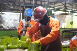 Pertamina pastikan kesiapan distribusi BBM - LPG jelang Imlek dan Ramadan di Babel