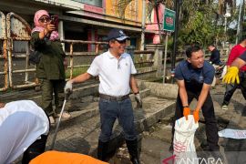 KLH serahkan data terkait izin perusahaan penyebab bencana Sumatera