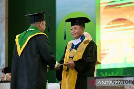 Rektor ajak lulusan USU terus belajar tingkatkan pola pikir sistematis