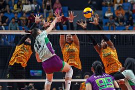 Jakarta Pertamina Enduro kalahkan Popsivo Polwan