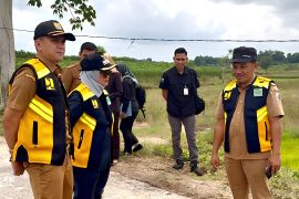 Warga Lamtim sulap jalan rusak jadi "Telaga Sewu"
