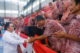 Wali kota sebut lingkungan tertata jadi fondasi kesejahteraan ekonomi