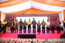 Gubernur minta perusahaan Gorontalo prioritaskan tenaga kerja lokal