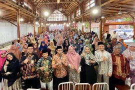 Jelang Ramadhan, Anggota DPR Hendry Munief Silaturahmi dengan Ratusan UMKM Kota Pekanbaru