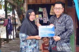 Bank Kalsel perbaiki sarana UMKM di Banjarmasin