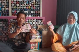 Program Ecobrick PT Agincourt Resources capai target 10.000 botol