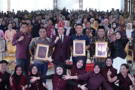 Pemkab Konawe Selatan tingkatkan kompetensi guru lewat seminar nasional
