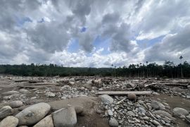 Mahdi yang merindukan rumah ayah