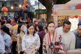 Menpar sambut baik perayaan dan pawai Imlek