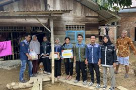 Alumni KSE salurkan bantuan untuk korban Bencana Sumatera