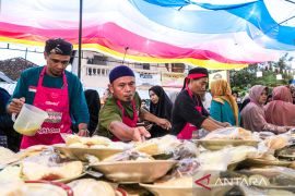 Bagikan buka puasa  Page 2 Small