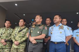 KSAD beri bantuan kepada keluarga prajurit korban longsor Cianjur