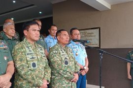 Pangkormar: Empat jasad prajurit korban longsor masih diidentifikasi