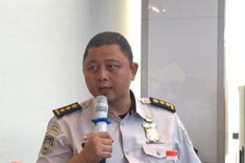 Pengurusan paspor di Makassar diprediksi turun saat Ramadhan