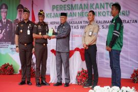 Pemkab Kotabaru perkuat komitmen penegakan hukum