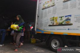 Pemkot Palembang subsidi Rp10 Ribu per paket sembako di pasar murah Ramadhan