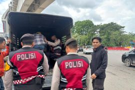 Sikat preman, Polda Sumsel gelar Operasi Pekat di Pasar 16 Ilir