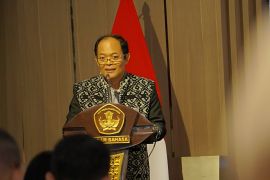 Badan Bahasa berkolaborasi dengan pemda-guru-pemuda revitalisasi bahasa daerah