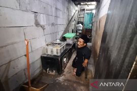 Dari razia ke renovasi rumah, langkah awal penegak perda ubah citra