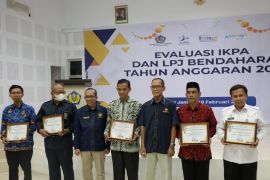 Kanwil Kemenkum Jambi terima penghargaan kinerja anggaran 2025