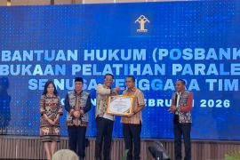 Menkum meresmikan pembentukan 3.442 Posbankum di NTT