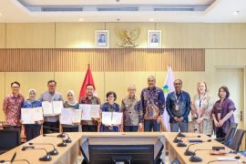 WHO, Indonesia sign US$14.8 million grant to boost health system